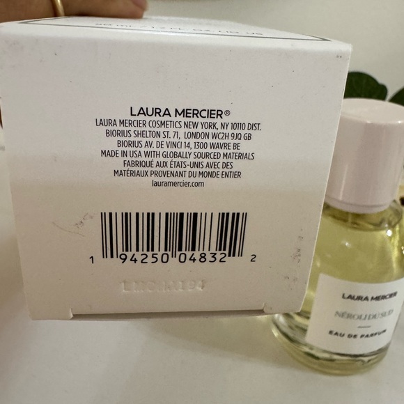 Laura Mercier Néroli du Sud Perfume with Cream and White Accents - Picture 4 of 7
